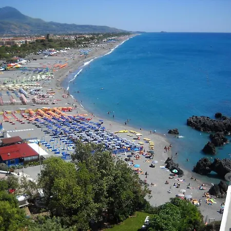 Apartment Smile And Be Happy-residence Scalea